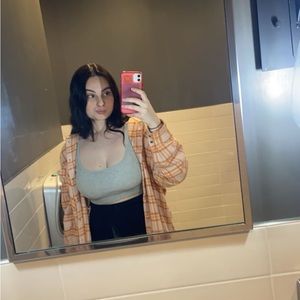 Meet your Posher, Madelyn